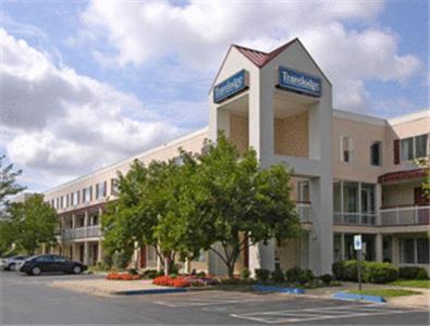 Travelodge - Cincinnati Sharonville Buitenkant foto